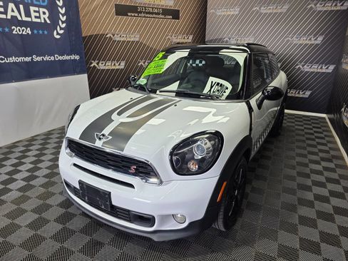 Used 2015 MINI Cooper Paceman S image 2