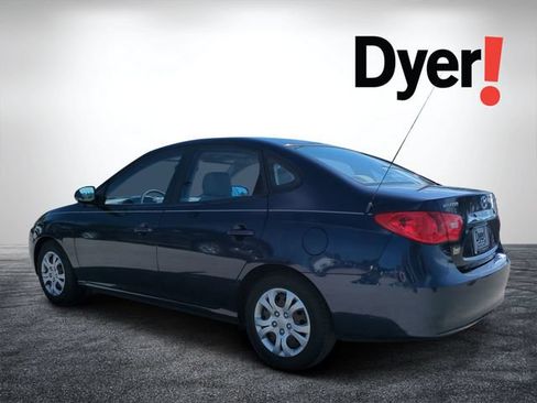 Used 2010 Hyundai Elantra FWD image 6