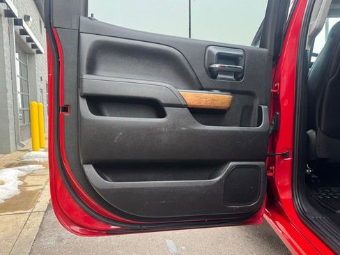 Used 2015 Chevrolet Silverado 3500 LTZ image 38