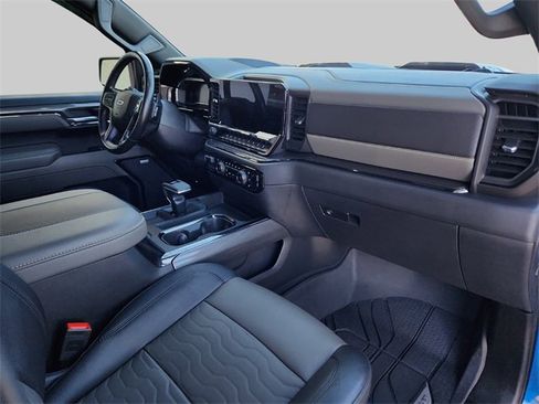 Used 2023 Chevrolet Silverado 1500 ZR2 w/ Technology Package image 28