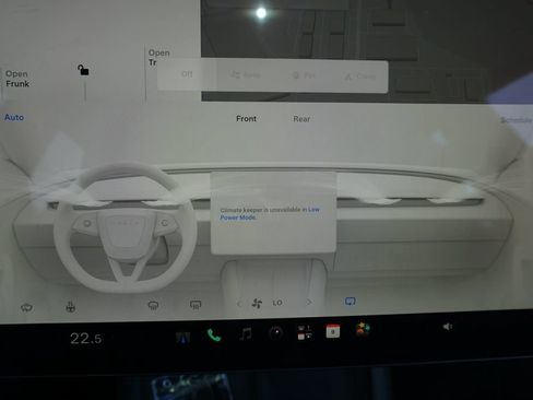Used 2024 Tesla Model 3 Standard Range RWD image 8