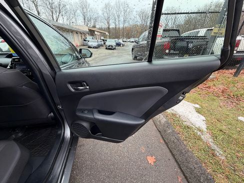 Used 2020 Toyota Prius Prime XLE image 17