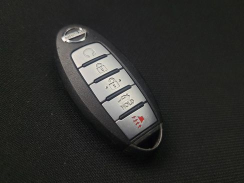 Used 2021 Nissan Sentra SV FWD image 32