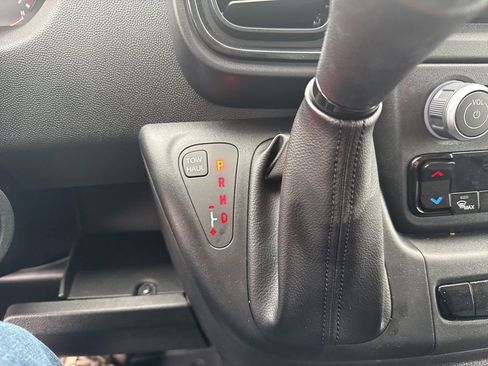 Used 2024 RAM ProMaster 2500 image 20