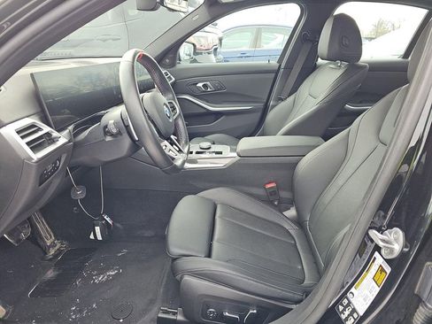 Used 2025 BMW M340i xDrive image 13