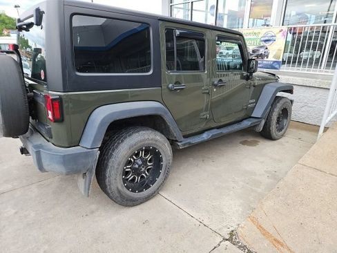 Used 2015 Jeep Wrangler Unlimited Sport w/ Trailer Tow Group AWD/4WD image 6