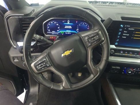 Used 2024 Chevrolet Silverado 3500 High Country w/ High Country Premium Package image 9