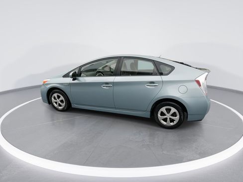 Used 2014 Toyota Prius Three image 11