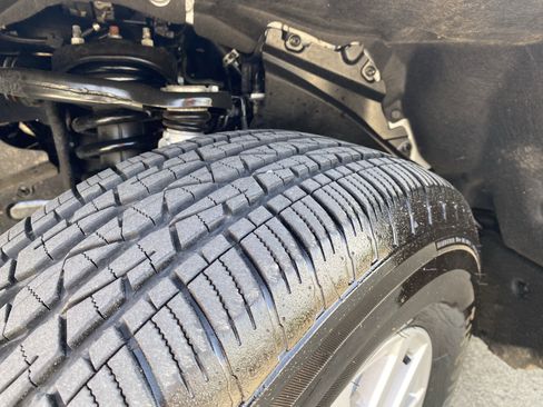 Used 2024 Toyota Tacoma SR5 image 33