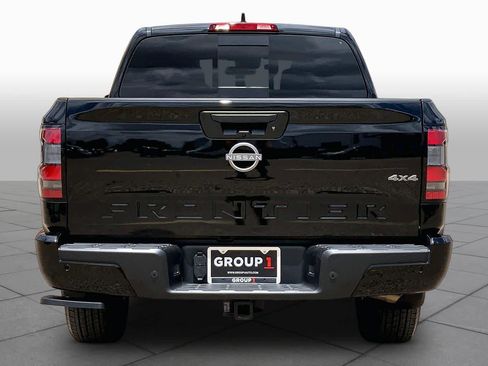 Used 2026 Nissan Frontier SV w/ All-Weather Content Package AWD/4WD image 5