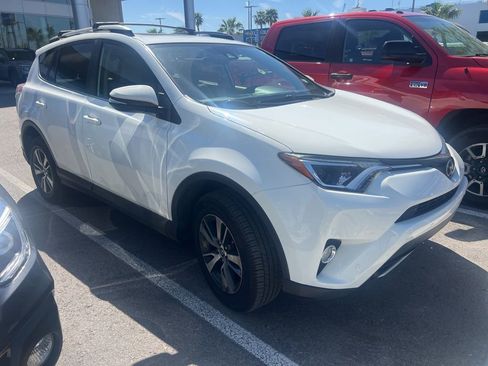 Used 2017 Toyota RAV4 XLE image 2