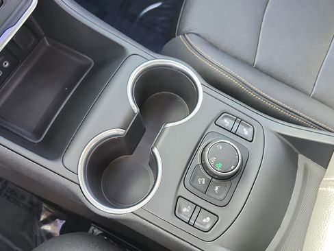 Used 2021 GMC Terrain SLT AWD/4WD image 37
