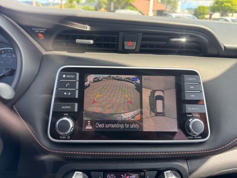 Used 2020 Nissan Kicks SR w/ SR Premium Package image 7
