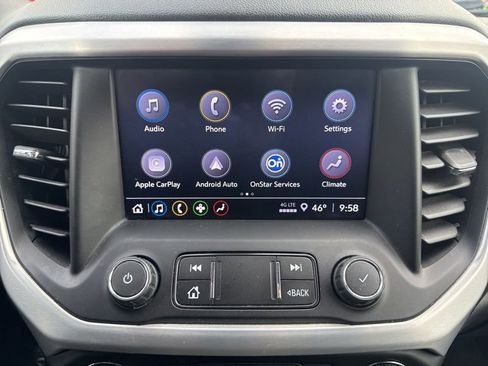 Used 2022 GMC Acadia SLE w/ Driver Convenience Package FWD image 18
