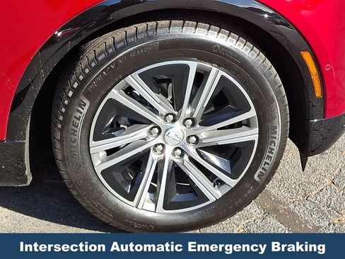 Used 2024 Cadillac Lyriq Luxury image 10