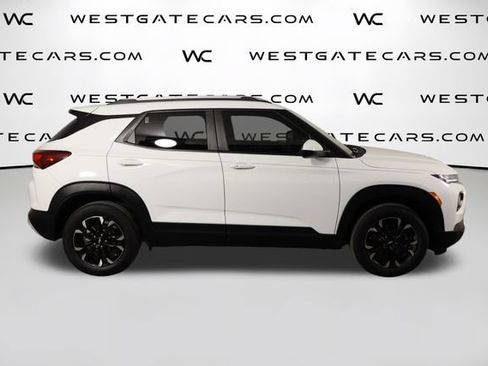 Used 2022 Chevrolet TrailBlazer LT FWD image 44