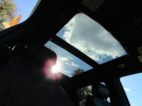 Certified 2022 Ford F150 King Ranch w/ Equipment Group 601A High image 24