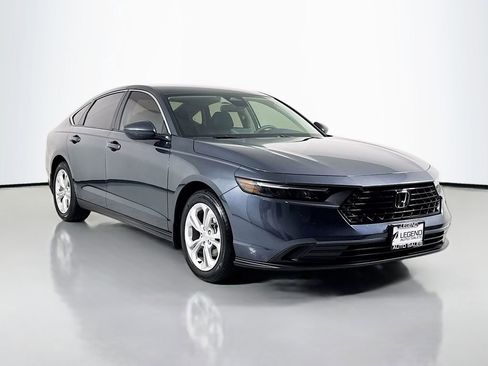 Used 2025 Honda Accord LX image 3
