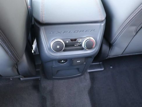 New 2026 Ford Explorer Active w/ Active Comfort Package AWD/4WD image 18