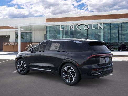 New 2026 Lincoln Nautilus Premier w/ Equipment Group 102A AWD/4WD image 4