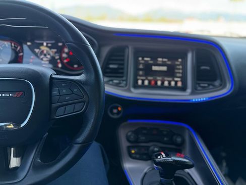 Used 2023 Dodge Challenger SXT w/ Blacktop Package image 7