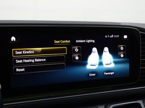 Used 2020 Mercedes-Benz GLS 450 4MATIC image 42