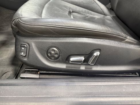 Used 2014 Audi RS 5 Cabriolet image 20