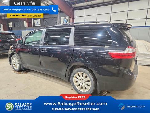 Used 2015 Toyota Sienna LE AWD/4WD image 3