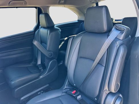 Used 2024 Honda Odyssey EX-L image 24