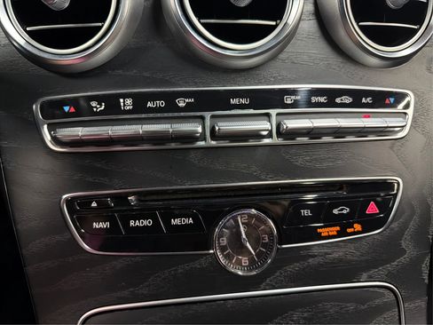 Used 2018 Mercedes-Benz C 300 Sedan w/ Premium Package image 23