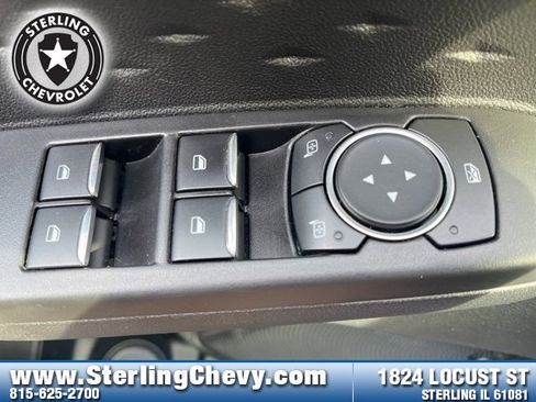 Used 2020 Ford Escape SE image 14
