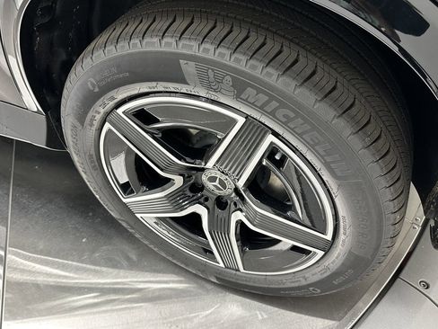 New 2026 Mercedes-Benz GLC 300 image 23