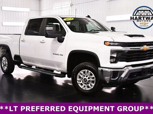 Used 2024 Chevrolet Silverado 2500 LT image 1