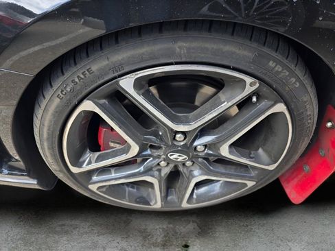 Used 2019 Hyundai Veloster N N w/ Performance Package FWD image 18