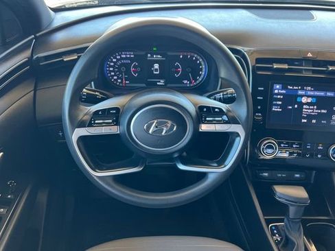 Used 2022 Hyundai Santa Cruz SEL w/ Cargo Package AWD/4WD image 18