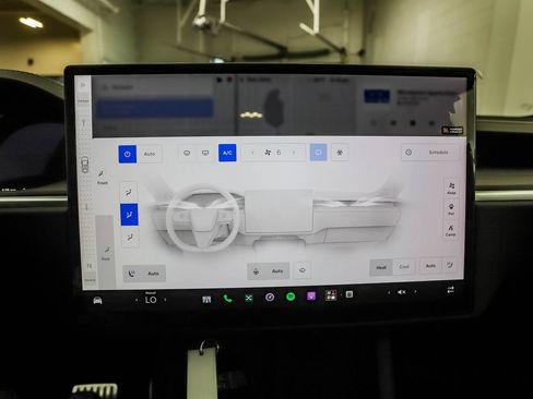 Used 2023 Tesla Model X AWD/4WD image 19