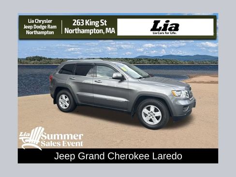 Used 2012 Jeep Grand Cherokee Laredo w/ Trailer Tow Group AWD/4WD image 1