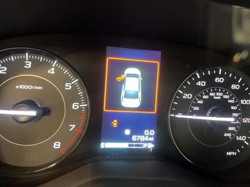 Used 2022 Subaru Impreza 2.0i Premium image 14