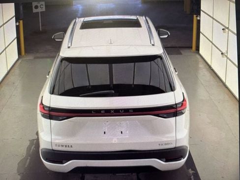 Used 2024 Lexus TX 350 350 Premium w/ Technology Package image 5