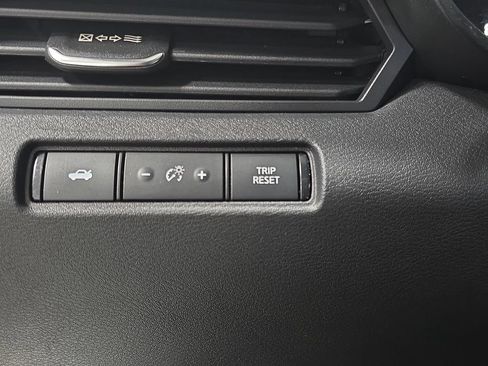 Used 2023 Nissan Altima 2.5 SR AWD/4WD image 24