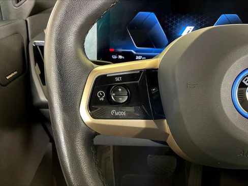 Certified 2022 BMW iX xDrive50 w/ Premium Package image 18
