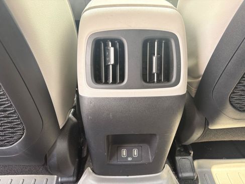 Used 2023 Hyundai Tucson Limited w/ Cargo Package FWD image 17