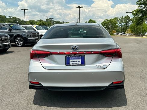 Used 2019 Toyota Avalon Limited w/ Advanced Safety Package FWD image 15