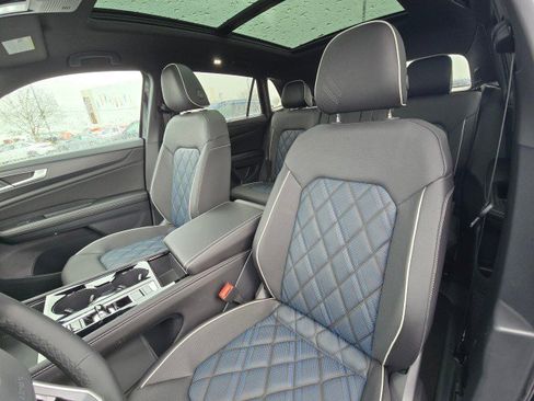 New 2026 Volkswagen Atlas SEL image 65