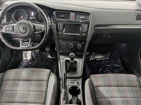 Used 2015 Volkswagen GTI S image 22