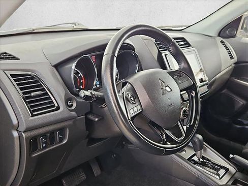 Used 2021 Mitsubishi Outlander Sport SE image 10