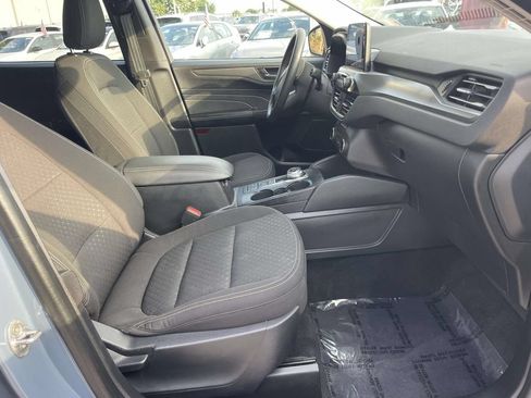 Used 2024 Ford Escape Active FWD image 9