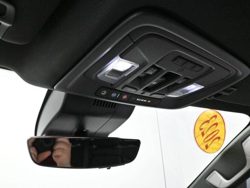 Used 2023 Chevrolet Silverado 1500 High Country w/ High Country Premium Package image 28