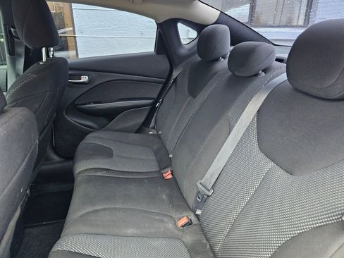 Used 2014 Dodge Dart SE image 16