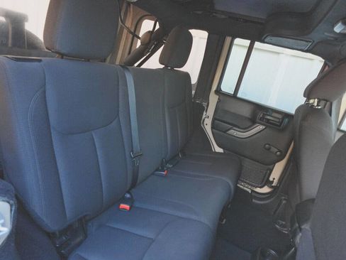 Used 2016 Jeep Wrangler Unlimited Sport w/ Trailer Tow Group image 21